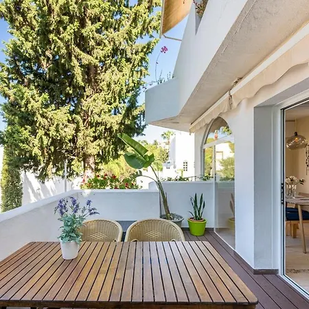 Quiet Near The Beach, With Pool And Garden * Marbella
