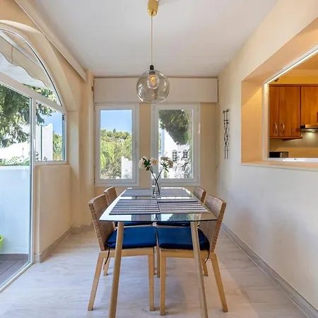 Quiet Near The Beach, With Pool And Garden