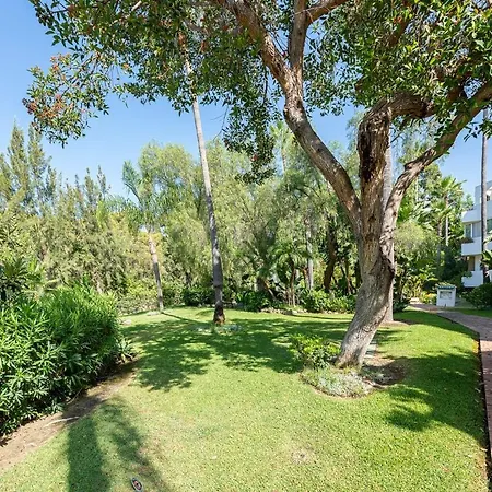 Quiet Near The Beach, With Pool And Garden Apartment Marbella